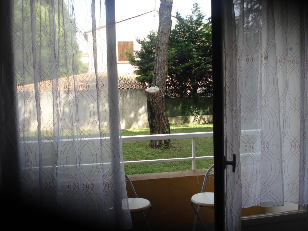 Residence Home 90 Αβινιόν Δωμάτιο φωτογραφία